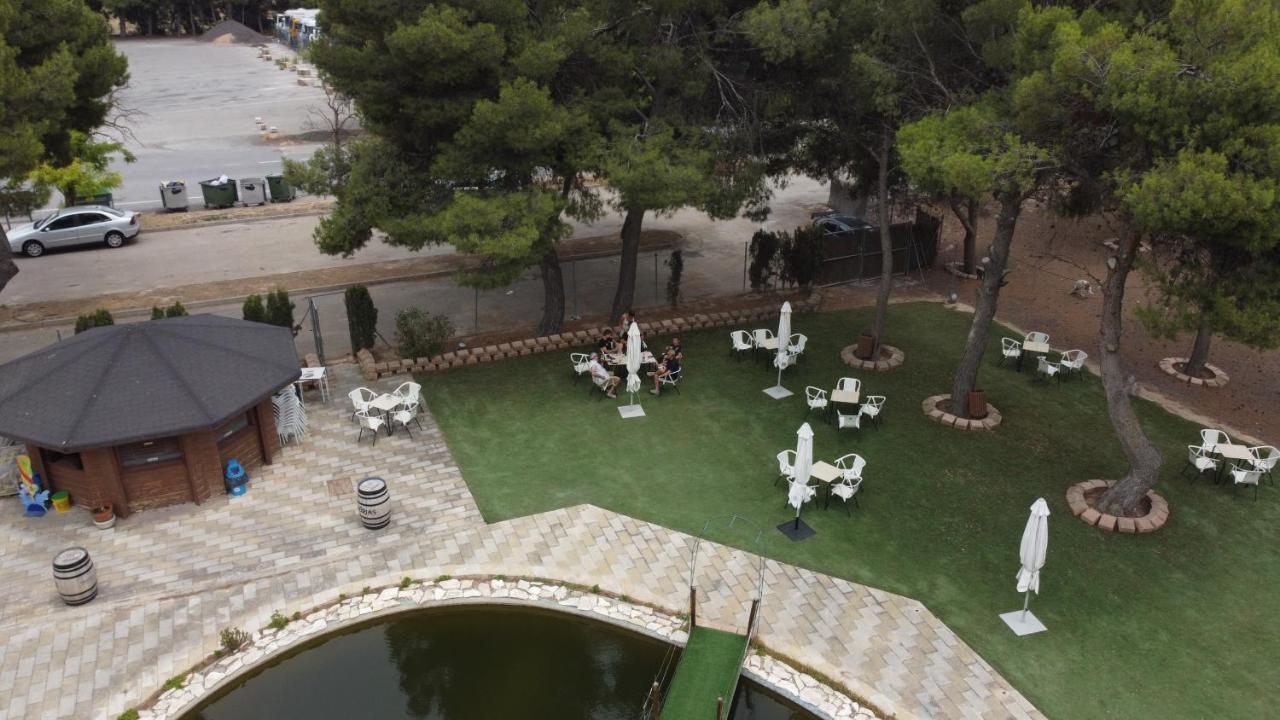 Hotel El Cisne Сарагоса Экстерьер фото