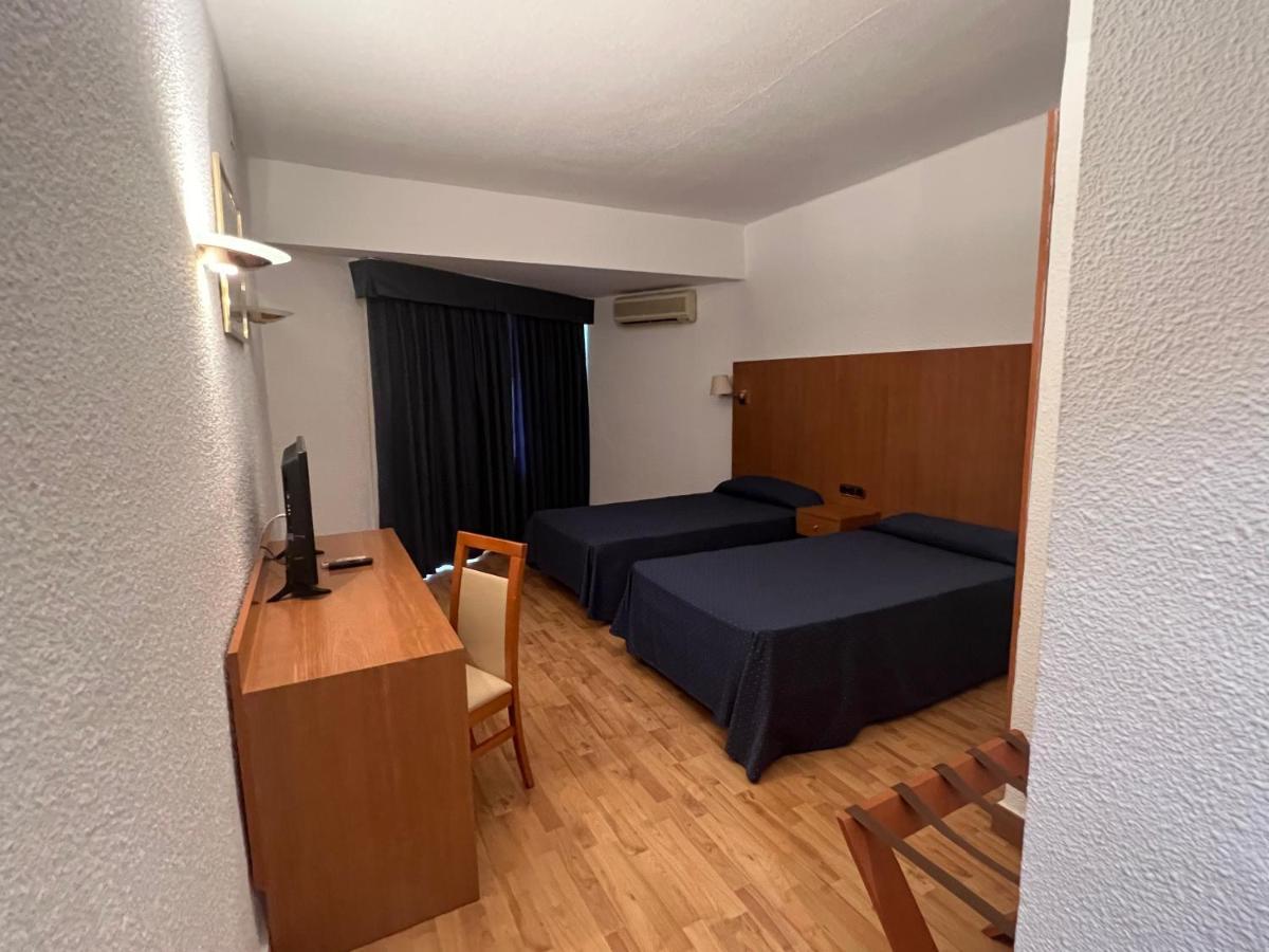 Hotel El Cisne Сарагоса Экстерьер фото
