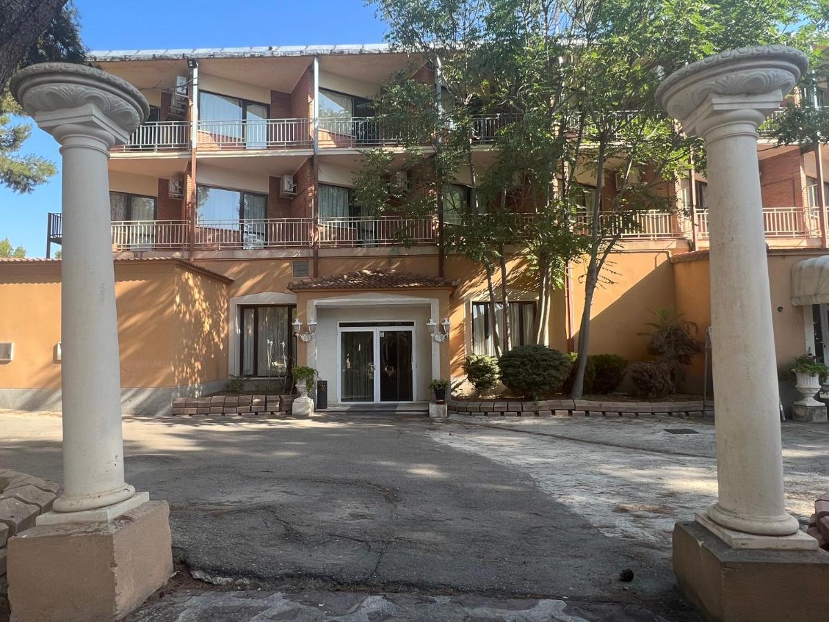 Hotel El Cisne Сарагоса Экстерьер фото